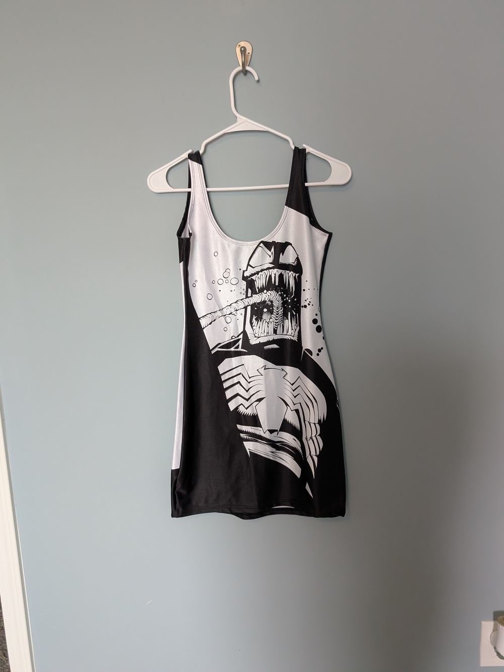 Black & White Graphic Mini Dress - Women
